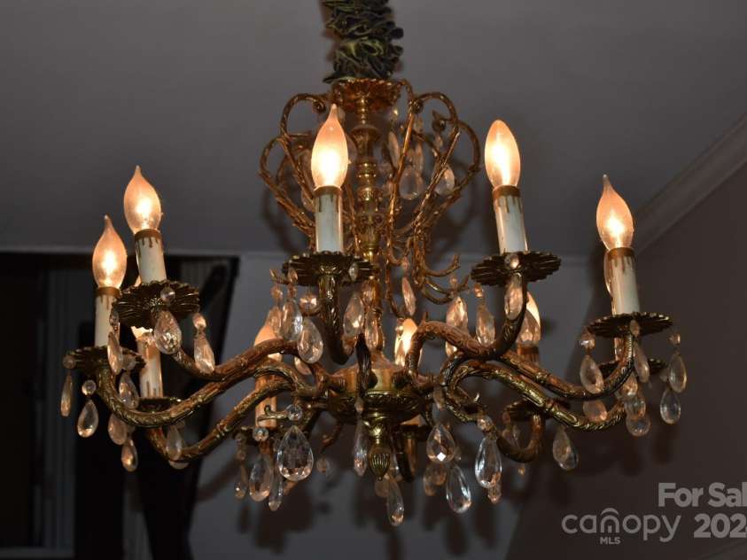 306 McAdenville Road, Lowell, NC 28098.  MLS# CAR4204195, YatesRealty ID 16406. Foyer Chandelier