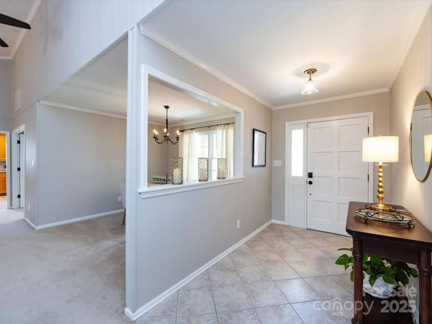 4925 Cedar Forest Drive, Charlotte, NC 28226.  MLS# CAR4262850, YatesRealty ID 16408. 