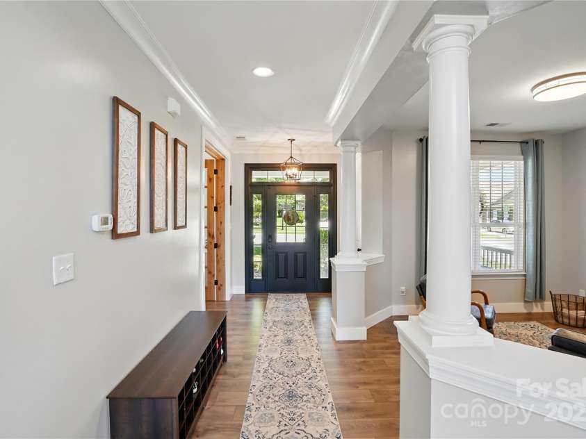 1478 Imperial Court, York, SC 29745.  MLS# CAR4263177, YatesRealty ID 16409. You'll love the light filled foyer, beautiful flooring, rich molding and soaring ceilings