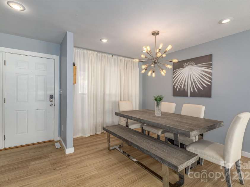 968 Plantation Drive, Marion, NC 28752.  MLS# CAR4322490, YatesRealty ID 1641. 