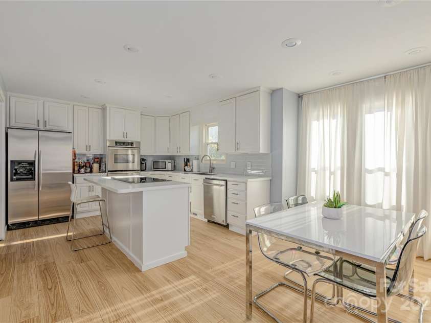 968 Plantation Drive, Marion, NC 28752.  MLS# CAR4322490, YatesRealty ID 1641. 