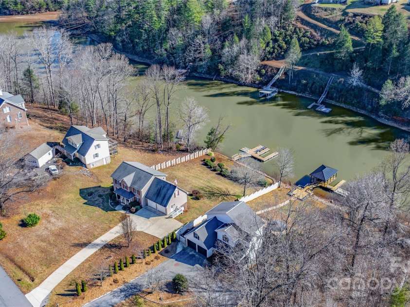 968 Plantation Drive, Marion, NC 28752.  MLS# CAR4322490, YatesRealty ID 1641. 