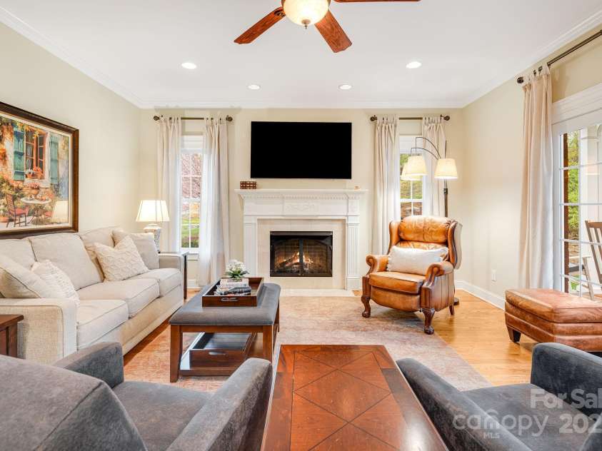 201 Springwood Drive, Valdese, NC 28690.  MLS# CAR4243782, YatesRealty ID 16410. 