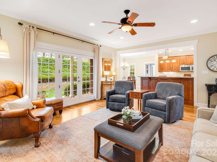 201 Springwood Drive, Valdese, NC 28690.  MLS# CAR4243782, YatesRealty ID 16410. 