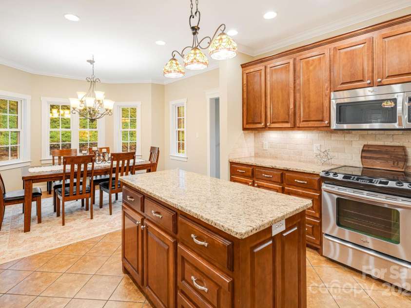 201 Springwood Drive, Valdese, NC 28690.  MLS# CAR4243782, YatesRealty ID 16410. 