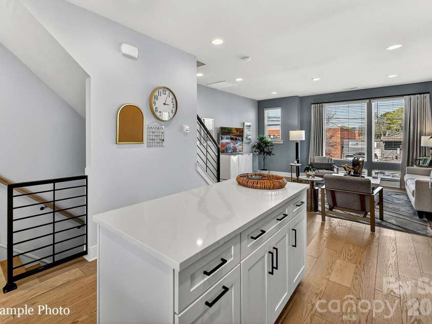 1109 Northend Drive, Charlotte, NC 28206.  MLS# CAR4344301, YatesRealty ID 16411. 
