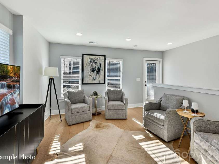 1109 Northend Drive, Charlotte, NC 28206.  MLS# CAR4344301, YatesRealty ID 16411. 