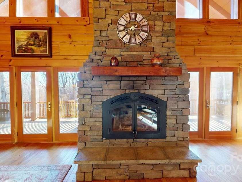 714 Heartwood Drive, Marion, NC 28752.  MLS# CAR4216865, YatesRealty ID 16411. 