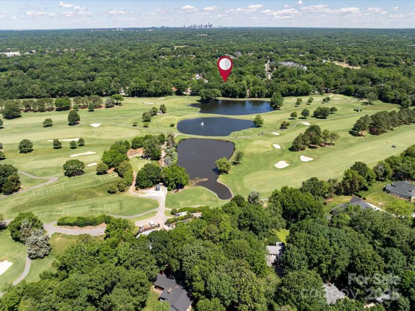 3531 Bon Rea Drive, Charlotte, NC 28226.  MLS# CAR4264470, YatesRealty ID 16413. 