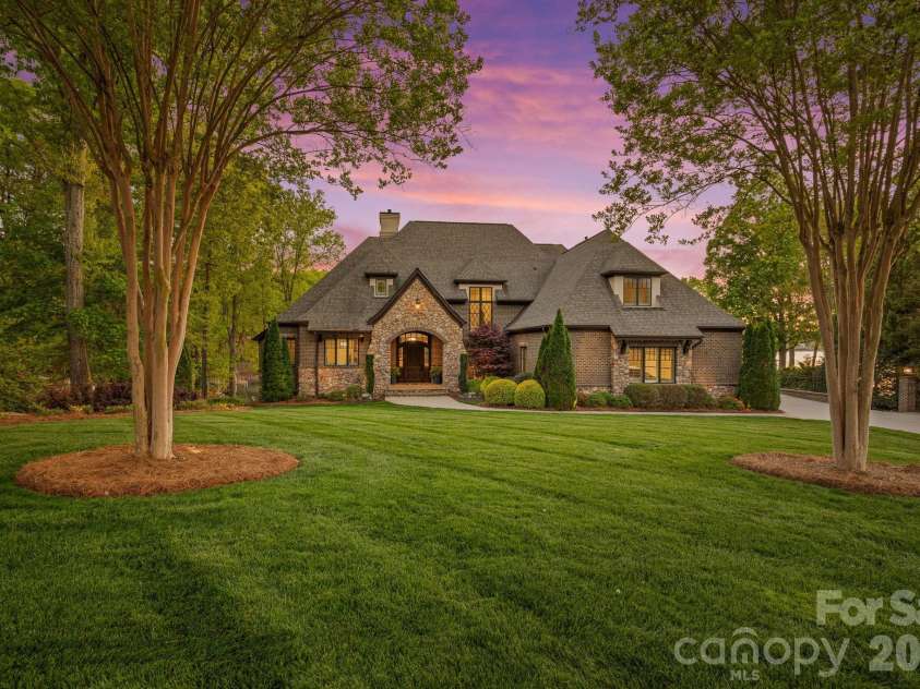 448 Stonemarker Road, Mooresville, NC 28117.  MLS# CAR4360762, YatesRealty ID 16414. 