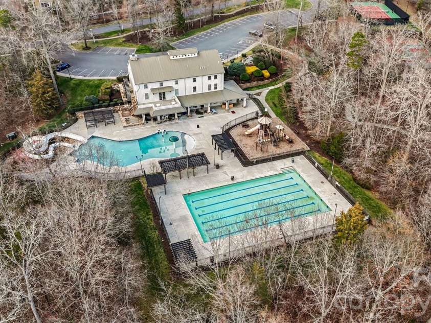 1000 Damson Lane, Waxhaw, NC 28173.  MLS# CAR4354245, YatesRealty ID 16415. Lawson Amenities