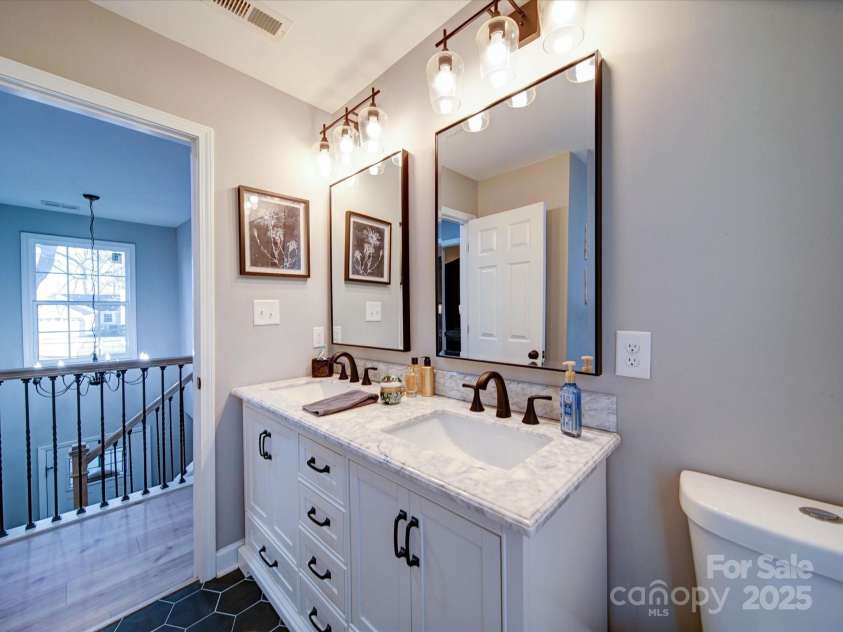 10929 Lassen Court, Charlotte, NC 28214.  MLS# CAR4226385, YatesRealty ID 1642. 