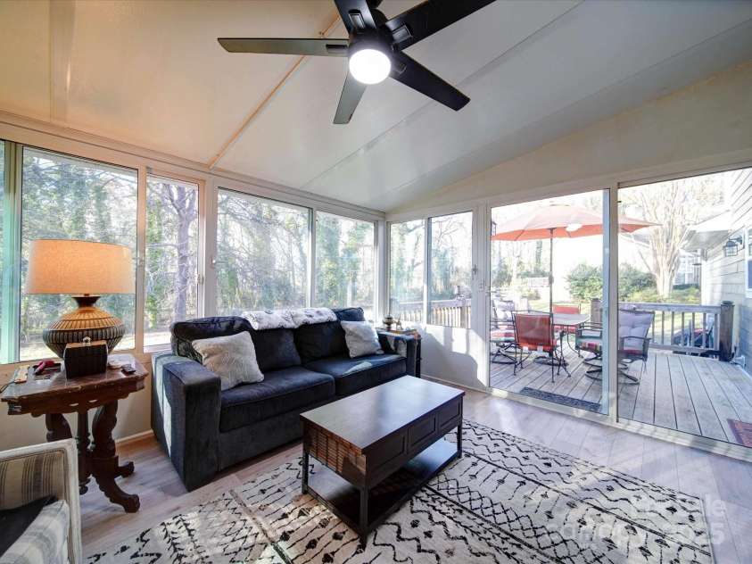 10929 Lassen Court, Charlotte, NC 28214.  MLS# CAR4226385, YatesRealty ID 1642. 