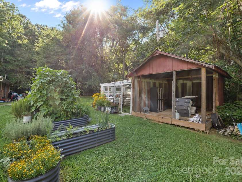 1108 Willoughby Road, Monroe, NC 28110.  MLS# CAR4275391, YatesRealty ID 1642. 