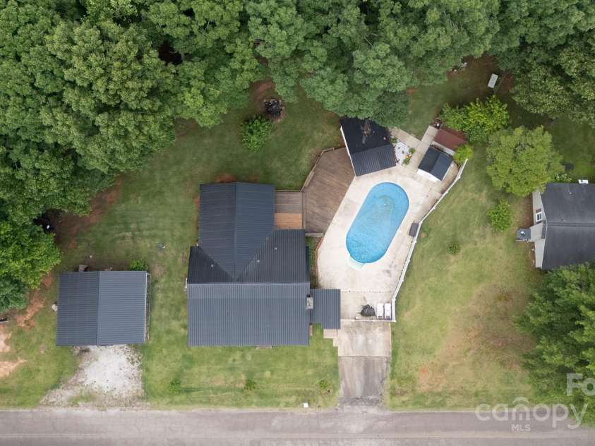 1197 Fincher Road, Fort Lawn, SC 29714.  MLS# CAR4265754, YatesRealty ID 16421. 