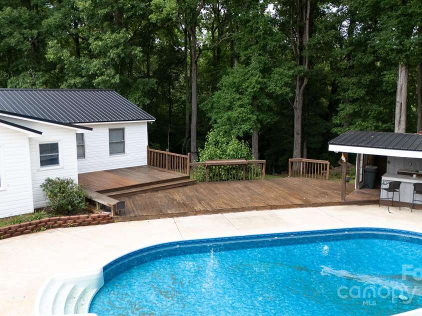 1197 Fincher Road, Fort Lawn, SC 29714.  MLS# CAR4265754, YatesRealty ID 16421. 
