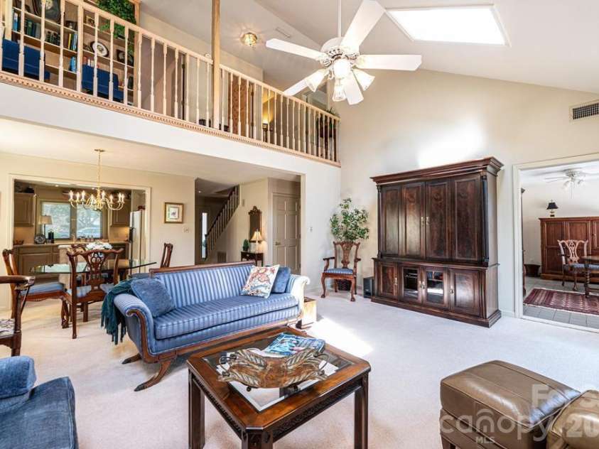 3725 Rock Bridge Drive, Conover, NC 28613.  MLS# CAR4368528, YatesRealty ID 16423. 