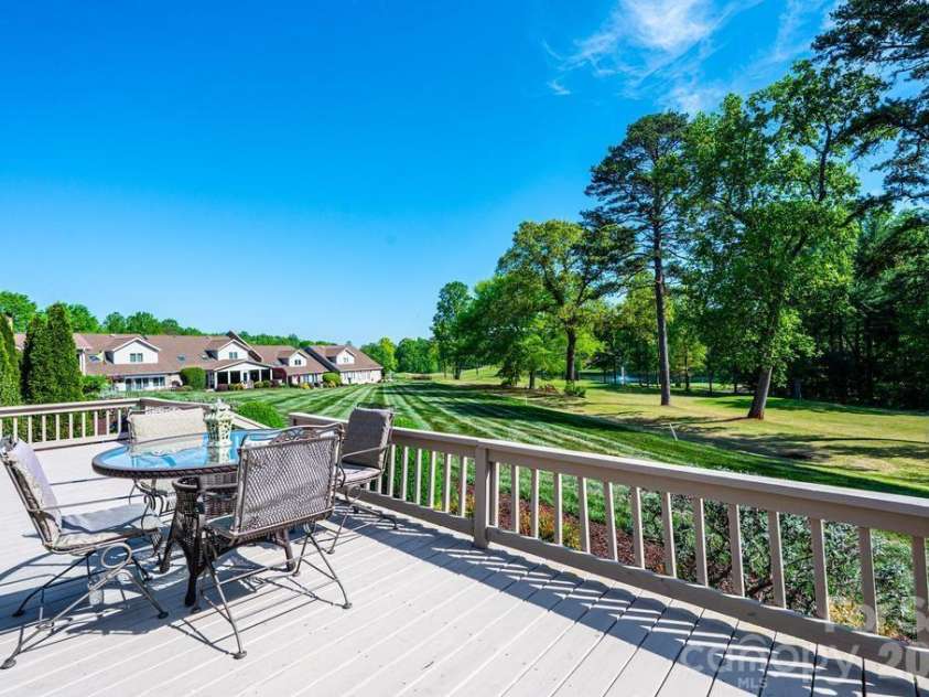 3725 Rock Bridge Drive, Conover, NC 28613.  MLS# CAR4368528, YatesRealty ID 16423. 