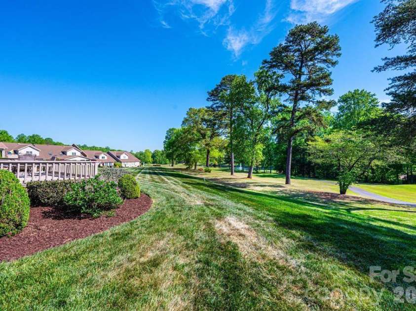 3725 Rock Bridge Drive, Conover, NC 28613.  MLS# CAR4368528, YatesRealty ID 16423. 