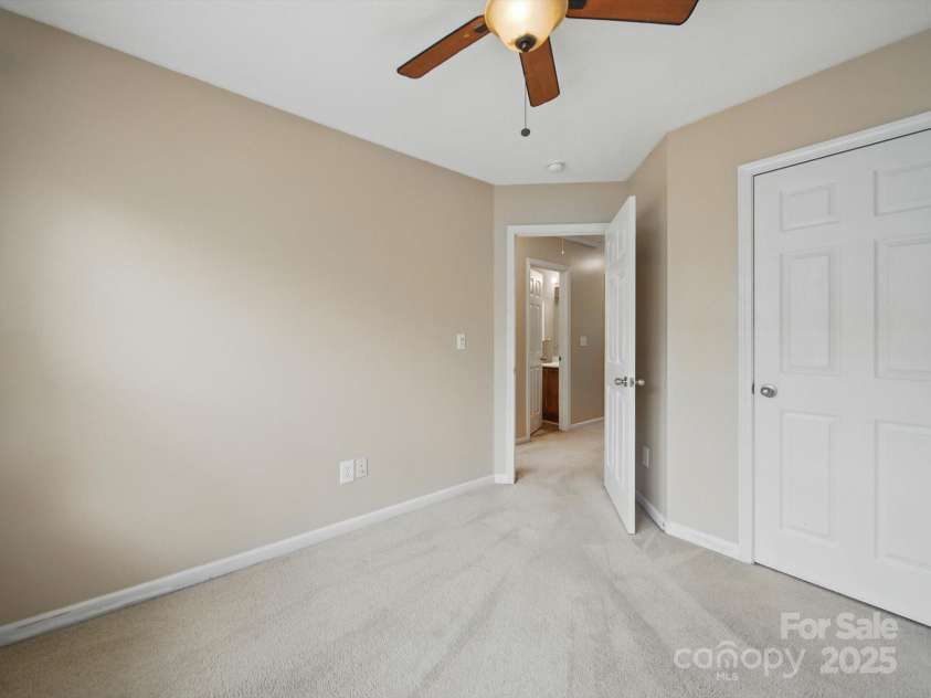 9564 Kings Parade Boulevard, Charlotte, NC 28273.  MLS# CAR4265254, YatesRealty ID 16423. Bedroom 2 on 3rd floor