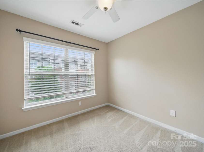 9564 Kings Parade Boulevard, Charlotte, NC 28273.  MLS# CAR4265254, YatesRealty ID 16423. Bedroom 3 on 3rd floor