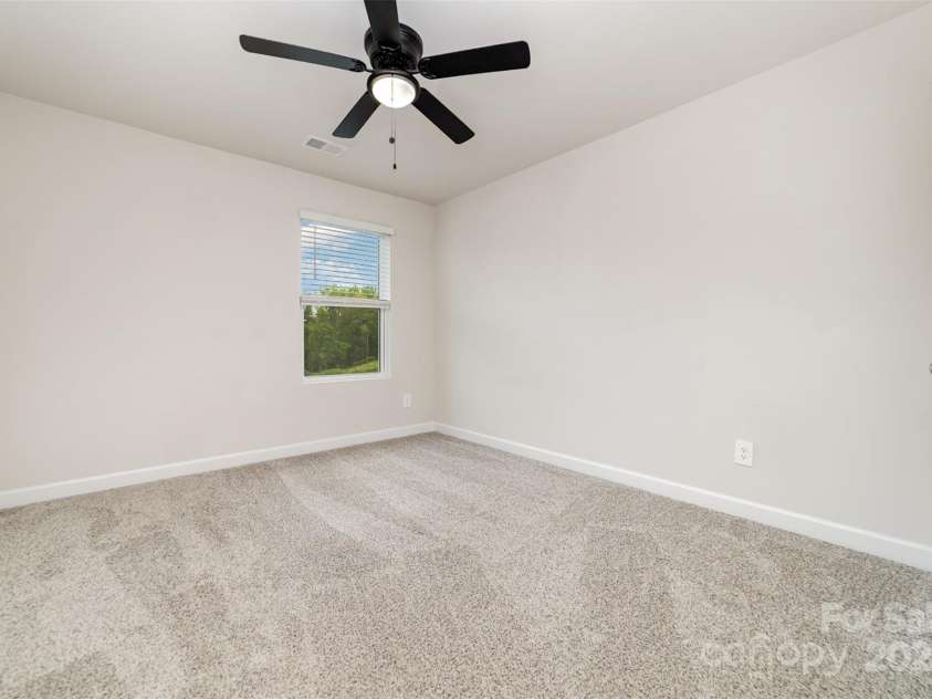 164 Shepherds Landing Drive, Mooresville, NC 28115.  MLS# CAR4265560, YatesRealty ID 16424. 