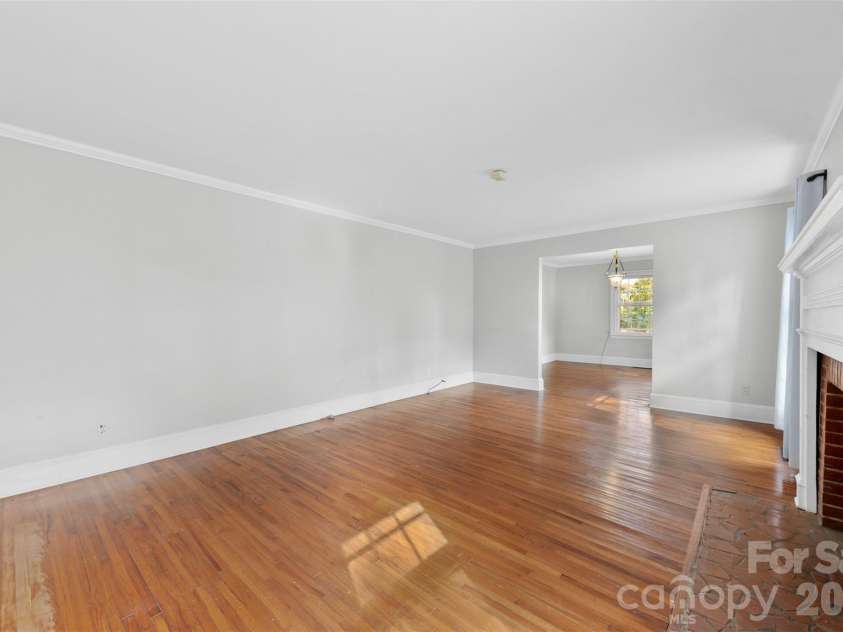 405 Belmont Mount Holly Road, Belmont, NC 28012.  MLS# CAR4324574, YatesRealty ID 16424. 