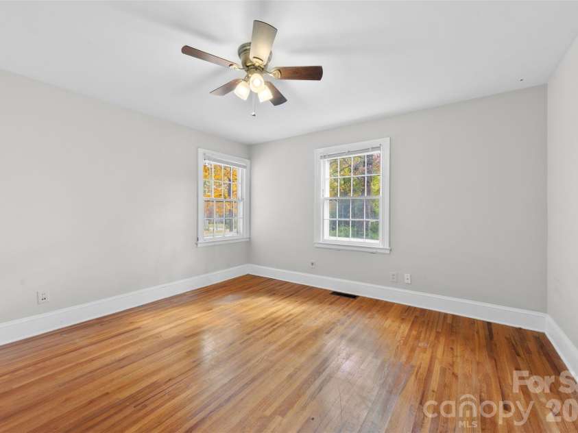 405 Belmont Mount Holly Road, Belmont, NC 28012.  MLS# CAR4324574, YatesRealty ID 16424. 