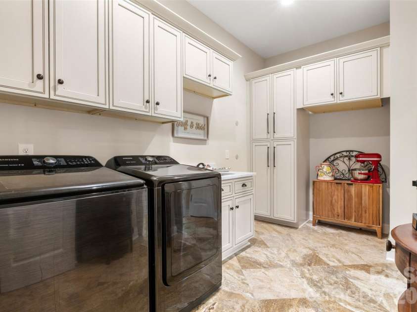 832 Bellegray Road, Clover, SC 29710.  MLS# CAR4364486, YatesRealty ID 16425. 