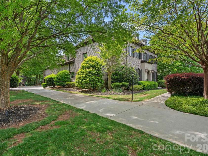 123 Cape Cod Way, Mooresville, NC 28117.  MLS# CAR4336456, YatesRealty ID 16426. 
