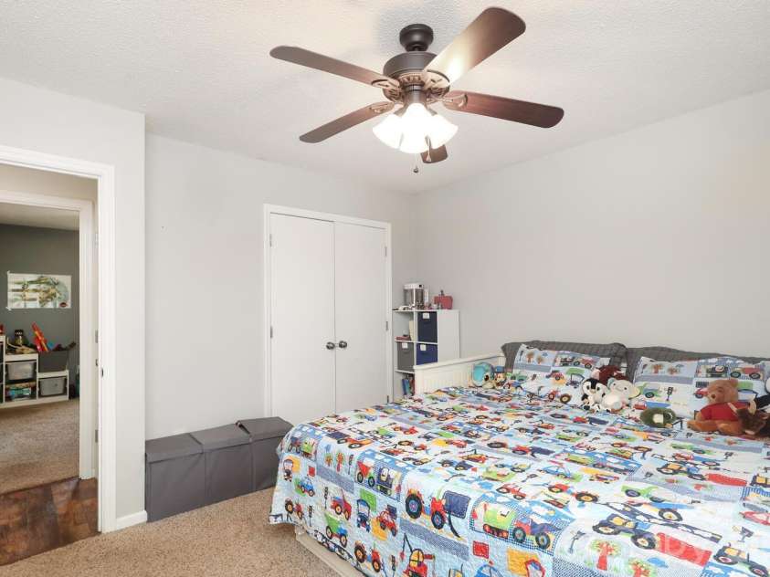210 King George Lane, Gastonia, NC 28056.  MLS# CAR4336769, YatesRealty ID 16427. 