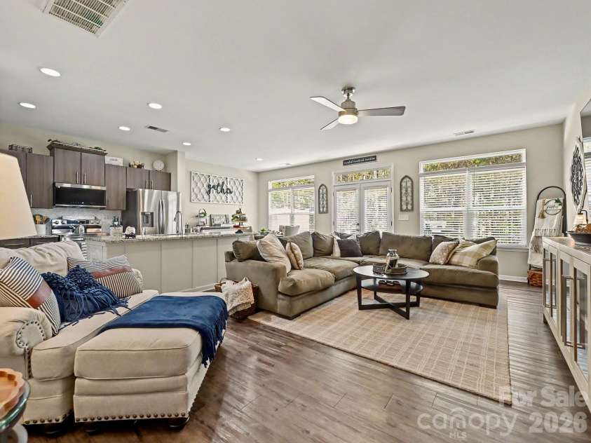 2704 Cregstone Way, Fort Mill, SC 29715.  MLS# CAR4362917, YatesRealty ID 16428. 