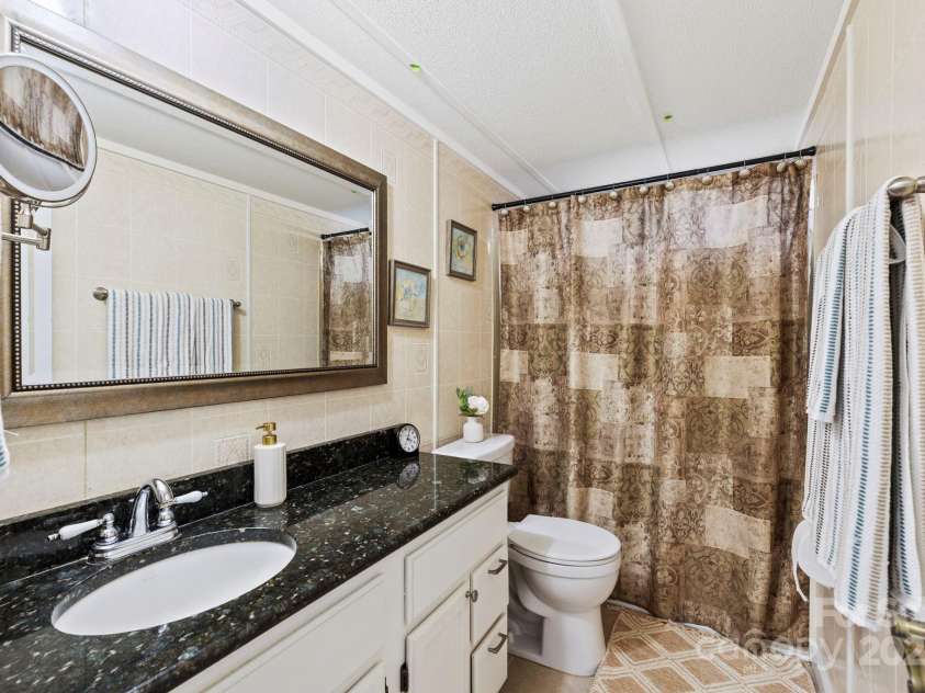 12 Timbers Edge Lane, Fairview, NC 28730.  MLS# CAR4306655, YatesRealty ID 1643. 