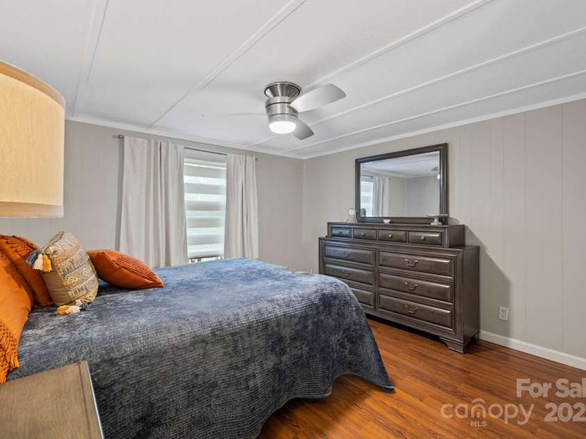 12 Timbers Edge Lane, Fairview, NC 28730.  MLS# CAR4306655, YatesRealty ID 1643. 