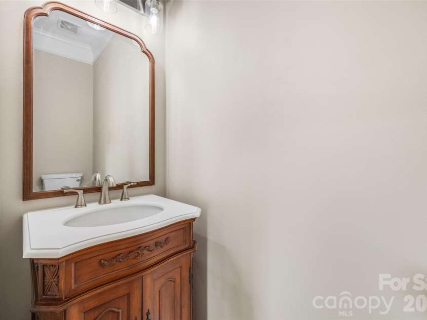 2912 Tallard Lane, Charlotte, NC 28270.  MLS# CAR4336197, YatesRealty ID 16432. Elegantly Appointed Powder Room