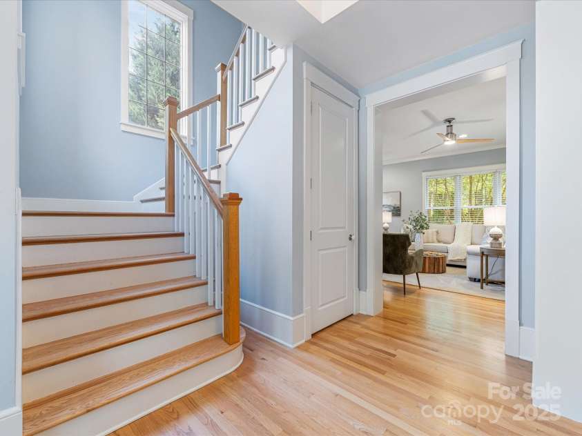 3825 Mountain Cove Drive, Charlotte, NC 28216.  MLS# CAR4254771, YatesRealty ID 16432. Dining Room