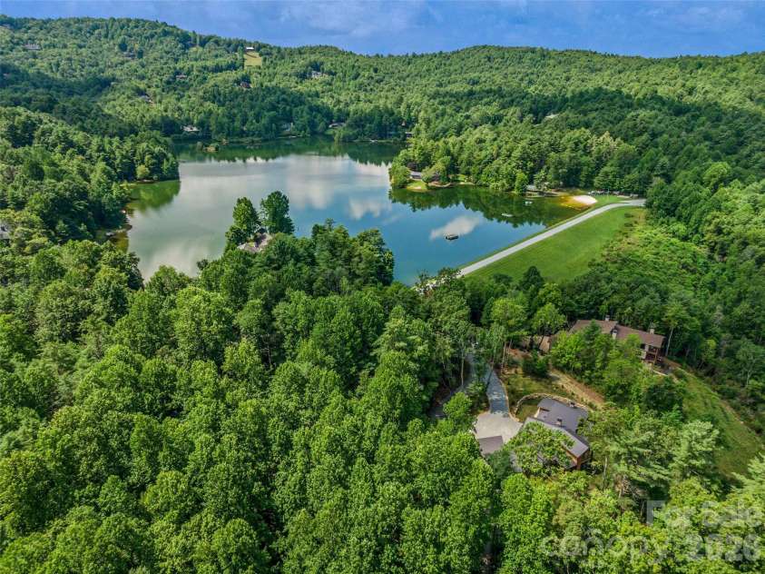 30 Banks Lane, Brevard, NC 28712.  MLS# CAR4367938, YatesRealty ID 16436. 
