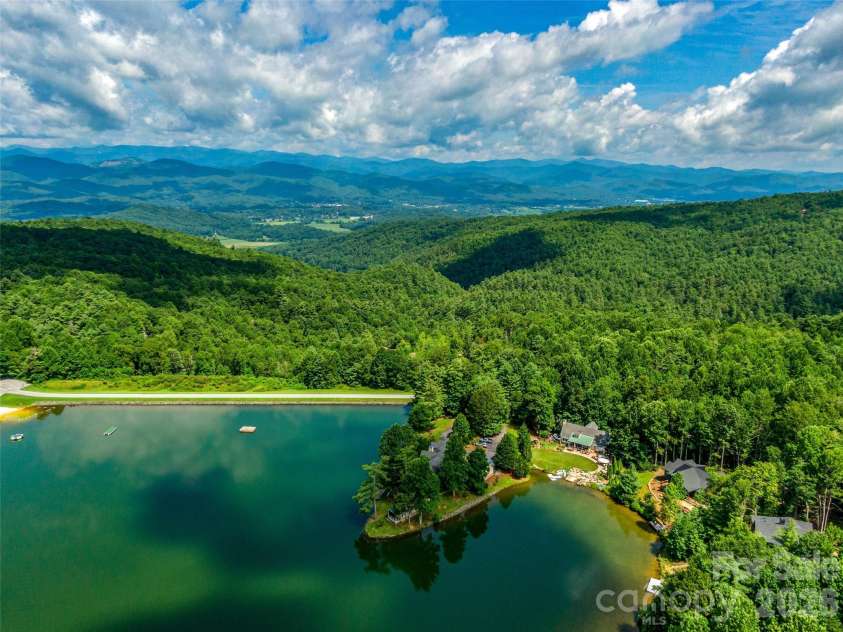 30 Banks Lane, Brevard, NC 28712.  MLS# CAR4367938, YatesRealty ID 16436. 