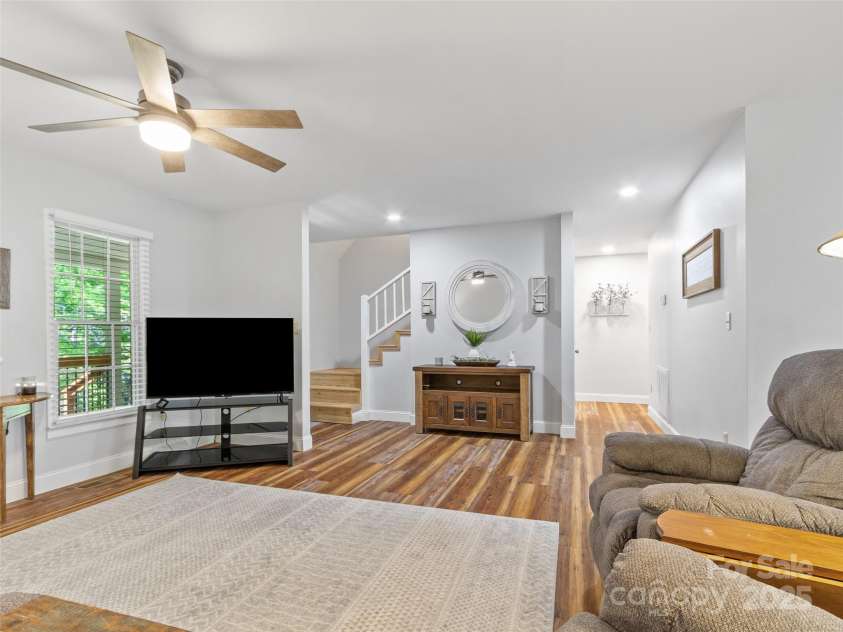 1493 Upper Browns Creek Road, Burnsville, NC 28714.  MLS# CAR4261029, YatesRealty ID 16437. 