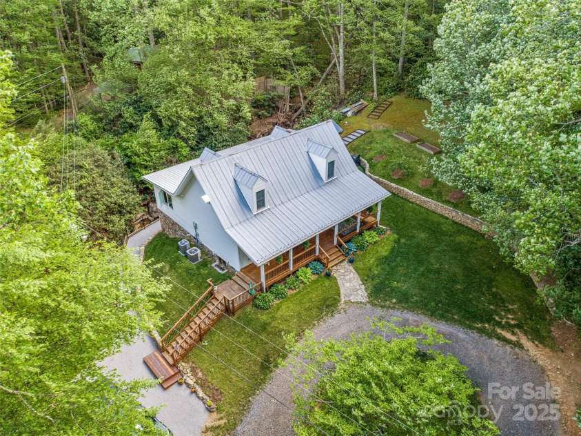 1493 Upper Browns Creek Road, Burnsville, NC 28714.  MLS# CAR4261029, YatesRealty ID 16437. 