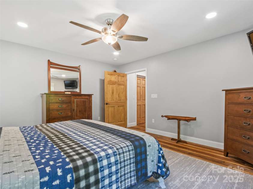 1493 Upper Browns Creek Road, Burnsville, NC 28714.  MLS# CAR4261029, YatesRealty ID 16437. Primary Bedroom