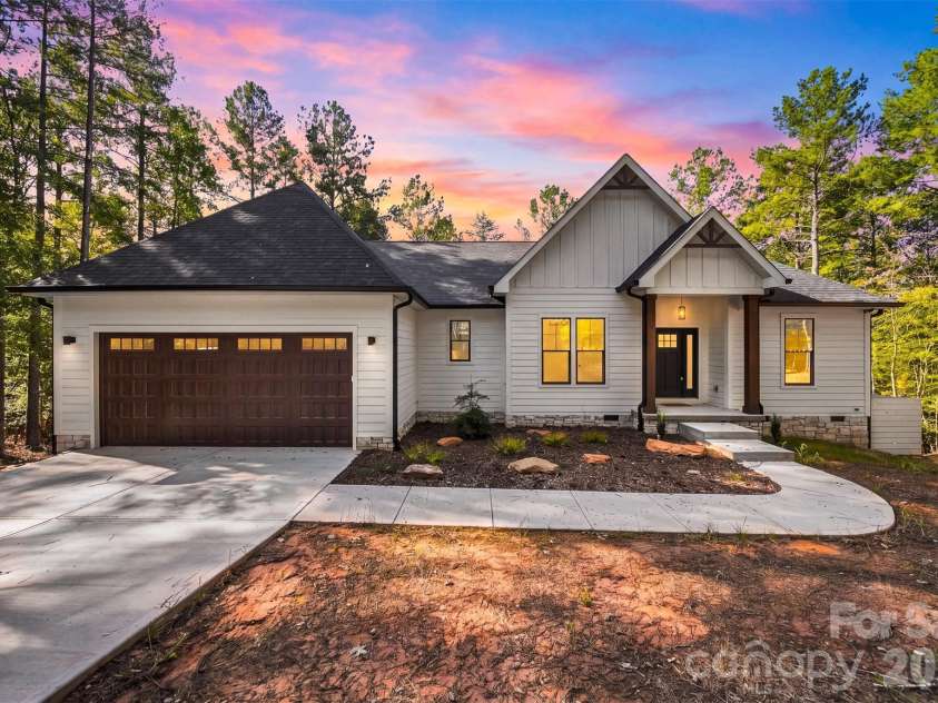 2157 Anchor Lane, Connelly Springs, NC 28612.  MLS# CAR4368438, YatesRealty ID 16437. 