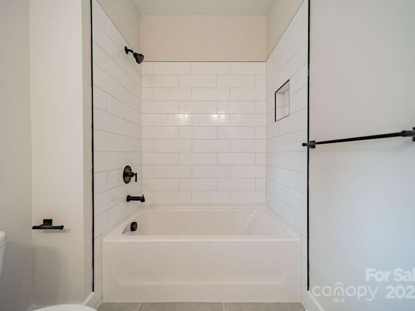 576 Reid Street, Belmont, NC 28012.  MLS# CAR4228458, YatesRealty ID 16438. 2nd Full Bath