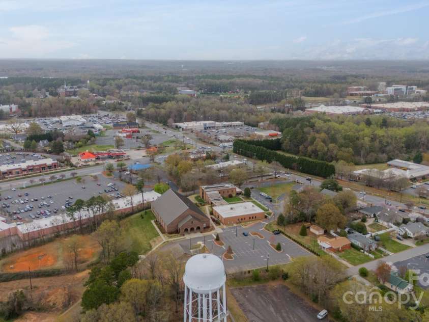 576 Reid Street, Belmont, NC 28012.  MLS# CAR4228458, YatesRealty ID 16438. 