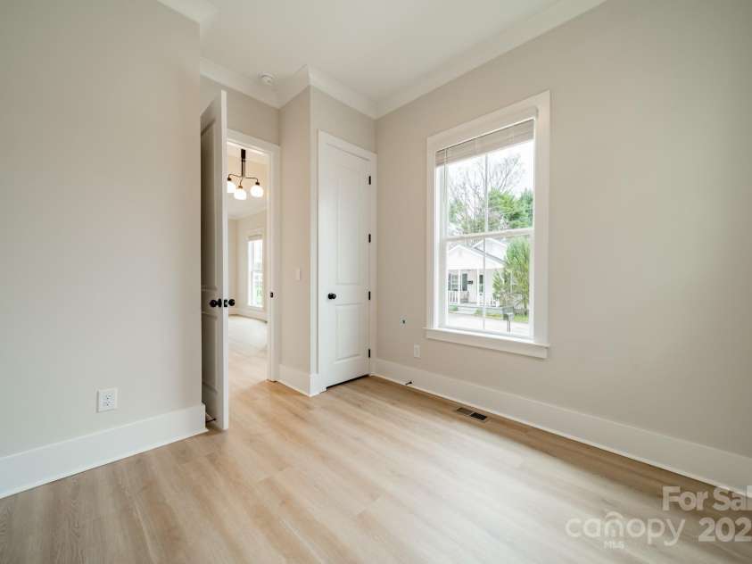 576 Reid Street, Belmont, NC 28012.  MLS# CAR4228458, YatesRealty ID 16438. Bedroom 4 or office