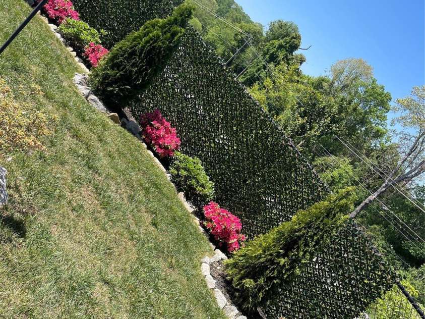 108 Creekview Road, Hendersonville, NC 28792.  MLS# CAR4209985, YatesRealty ID 16439. 