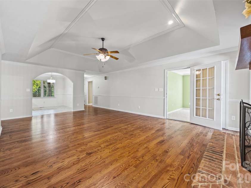 4307 Edgeland Road, Edgemoor, SC 29712.  MLS# CAR4367911, YatesRealty ID 16439. 