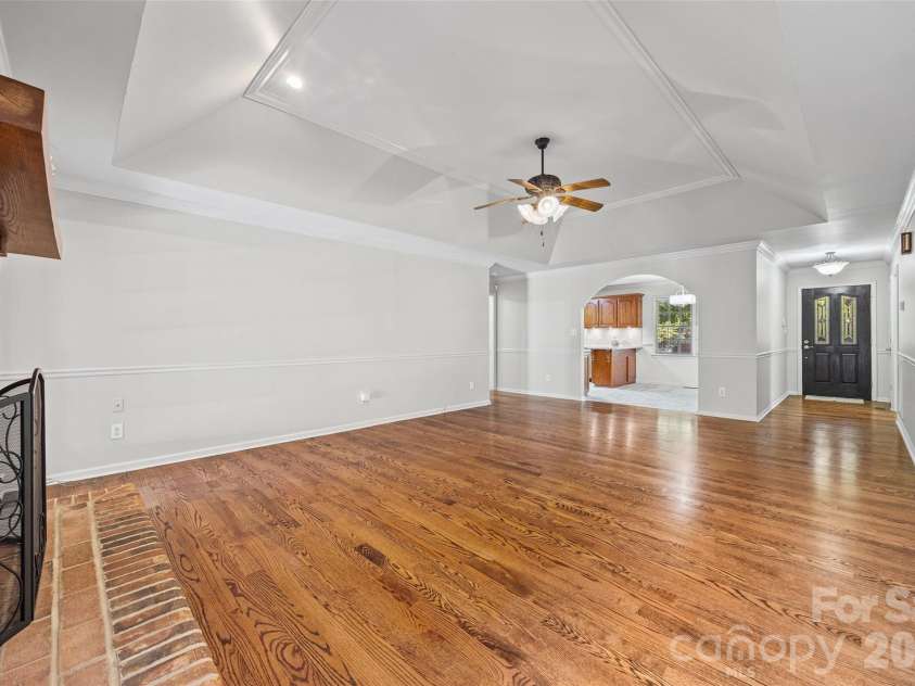 4307 Edgeland Road, Edgemoor, SC 29712.  MLS# CAR4367911, YatesRealty ID 16439. 