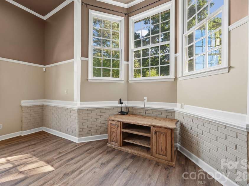 4307 Edgeland Road, Edgemoor, SC 29712.  MLS# CAR4367911, YatesRealty ID 16439. 