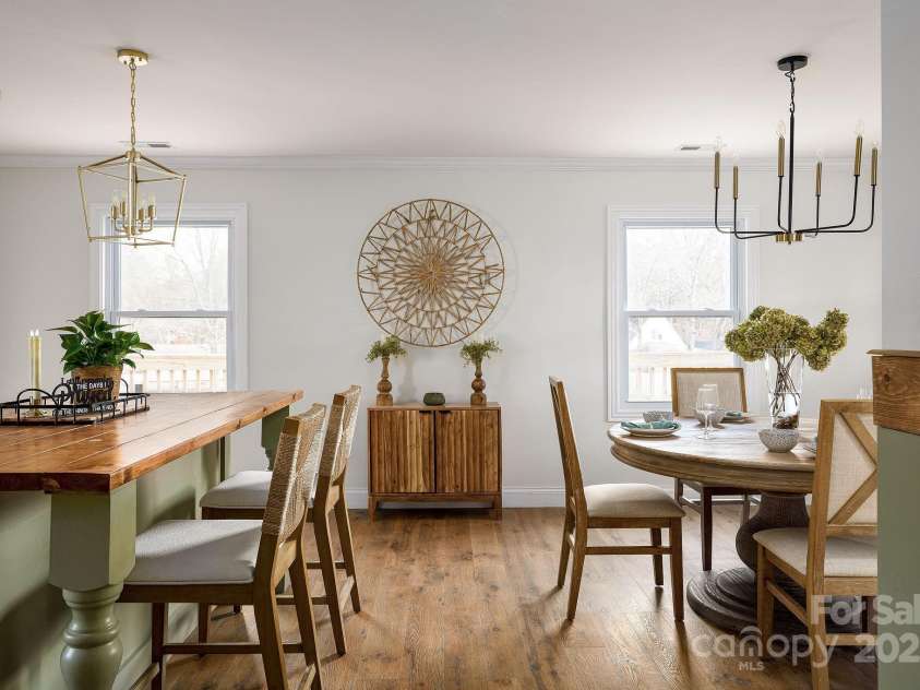 277 Sunset Boulevard, Lexington, NC 27292.  MLS# CAR4231406, YatesRealty ID 1644. 